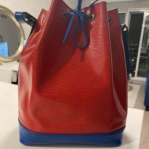 Louis Vuitton Noe Bi Epi Bucket Leather Bag MINT CONDITION